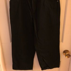 Women’s black Capri pants.